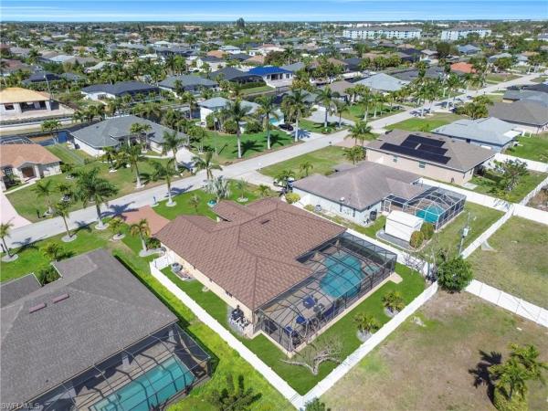 Cape Coral Residential, 4013 17th Ave, Cape Coral, Florida 33914, image 1