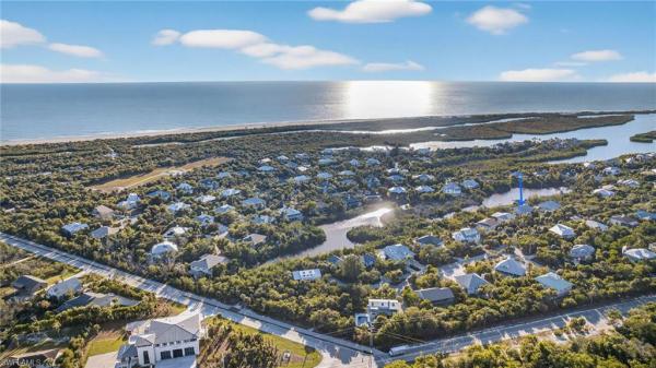 Sanibel Bayous, 4562 Bowen Bayou Rd, Sanibel, Florida 33957, image 2