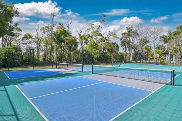 Venetian Village, 9918 Las Casas Dr, Fort Myers, Florida 33919, image 2