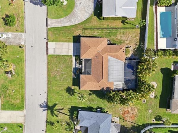 Tanglewood, 5051 Fairfield Dr, Fort Myers, Florida 33919, image 3