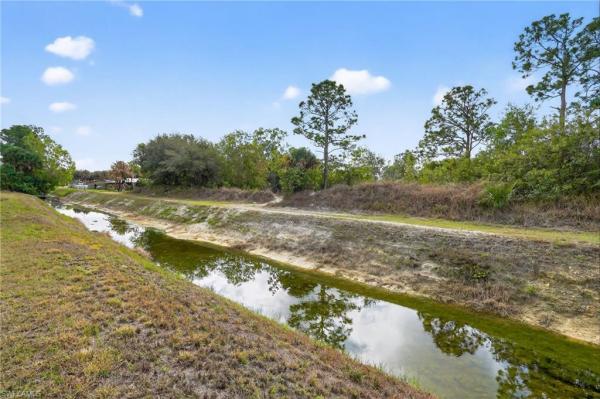 Lehigh Acres Residential, 2312 Orange St, Lehigh Acres, Florida 33936, image 2