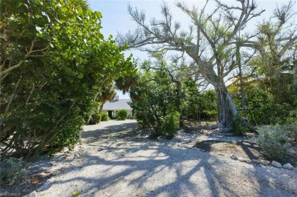 Captiva Residential, 15153 Captiva Dr, Captiva, Florida 33924, image 2