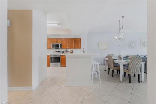 Siena, 10550 Amiata Way #303, Fort Myers, Florida 33913, image 2