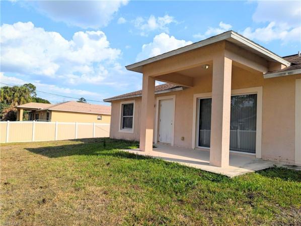 Lehigh Acres, 106 5th St, Lehigh Acres, Florida 33972, image 2
