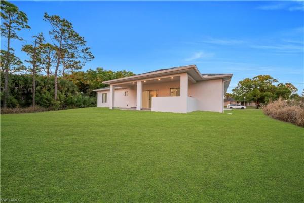 Twin Lakes Estates, 128 S Bell Blvd, Lehigh Acres, Florida 33974, image 3