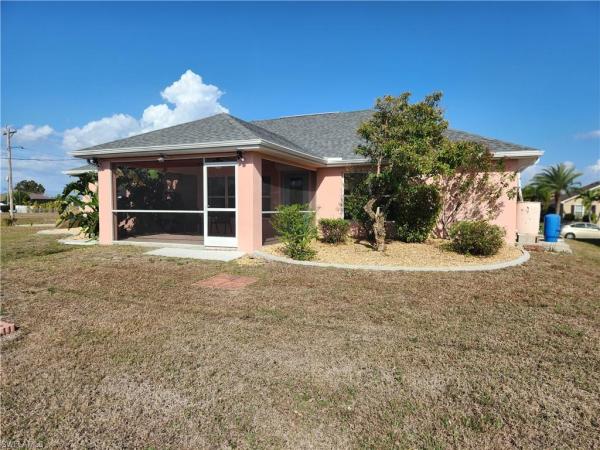 3006 15th Pl, Cape Coral, Florida 33914, image 1