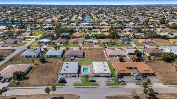 Cape Coral, 4516 Santa Barbara Blvd #3, Cape Coral, Florida 33914, image 3