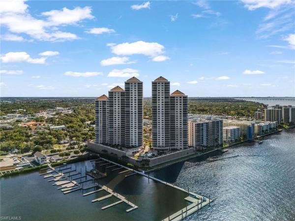 High Point Place, 2104 First St #3204, Fort Myers, Florida 33901, image 2