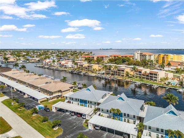 Anna Maria, 4105 19th Pl #101, Cape Coral, Florida 33904, image 2