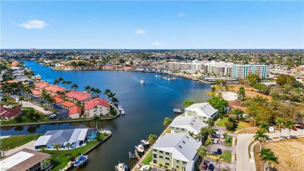 5121 Sunnybrook Ct #26, Cape Coral, Florida 33904, image 1