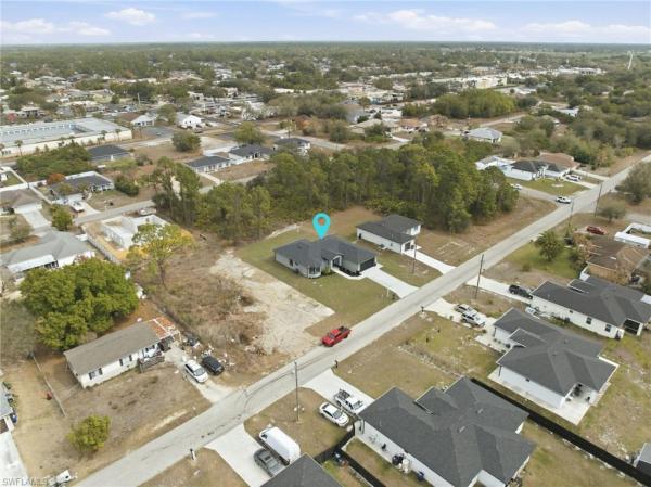 Lehigh Acres, 3006 W 2nd St, Lehigh Acres, Florida 33971, image 3
