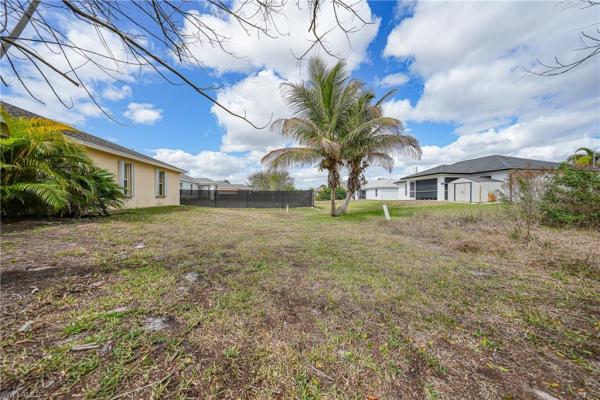 Cape Coral Residential, 2117 40th St, Cape Coral, Florida 33909, image 2