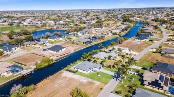 Cape Coral Residential, 332 26th Ave, Cape Coral, Florida 33991, image 3