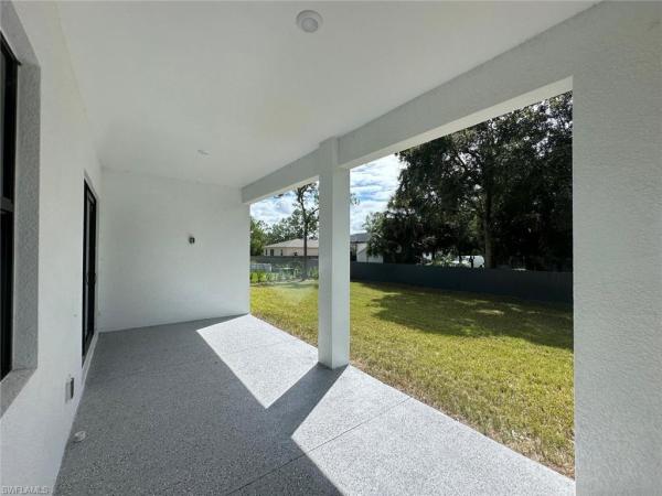 203 Wells Ave, Lehigh Acres, Florida 33936, image 1