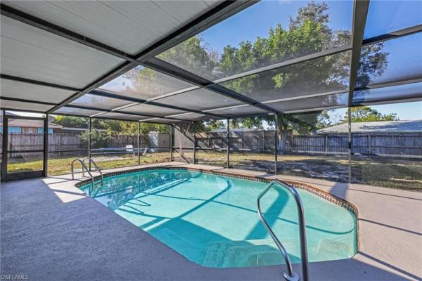 Foxmoor Pines, 1391 Sourwood Ct, North Fort Myers, Florida 33917, image 1