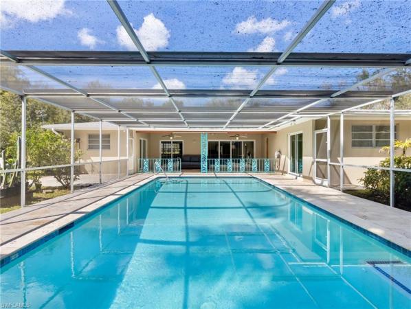 York Manor, 3517 Stuart Ct, Fort Myers, Florida 33901, image 3