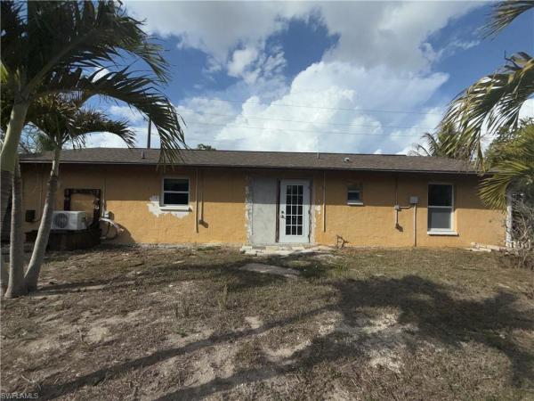 San Carlos Park, 9112 Pineapple Rd, Fort Myers, Florida 33967, image 1