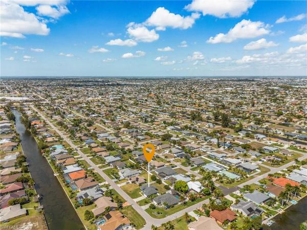 Cape Coral Residential, 423 23rd St, Cape Coral, Florida 33990, image 3
