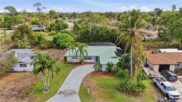 Fort Myers Villas, 8948 Crest Ln, Fort Myers, Florida 33907, image 3