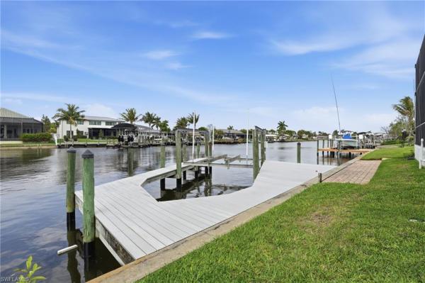 Cape Coral Residential, 1929 Palaco Grande Pkwy, Cape Coral, Florida 33904, image 3