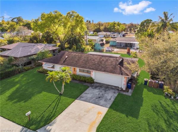 Fort Myers Shores, 2119 Hibiscus Rd, Fort Myers, Florida 33905, image 1