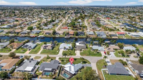 Cape Coral Residential, 3405 10th Pl, Cape Coral, Florida 33904, image 2