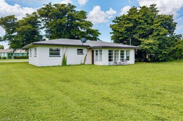 Cape Coral, 213 47th St, Cape Coral, Florida 33904, image 1