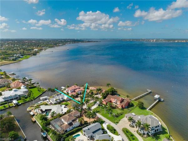 Whiskey Creek, 911 Aqua Ln, Fort Myers, Florida 33919, image 2
