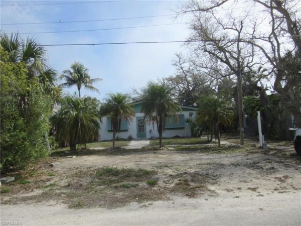 McPhie Park, 123 Falkirk St, Fort Myers Beach, Florida 33931, image 2
