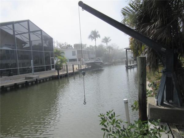 McPhie Park, 123 Falkirk St, Fort Myers Beach, Florida 33931, image 1