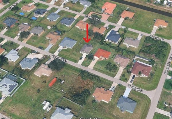 Lehigh Acres, 4906 Bywood St, Lehigh Acres, Florida 33971, image 2