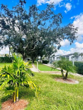 Pine Ridge Of Fort Myers Village, 9540 Green Cypress Ln #11, Fort Myers, Florida 33905, image 3