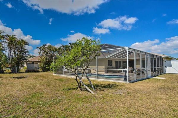 Cape Coral Residential, 2404 16th St, Cape Coral, Florida 33990, image 2