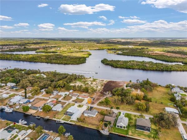 Fort Myers Shores, 12513 River Rd, Fort Myers, Florida 33905, image 1