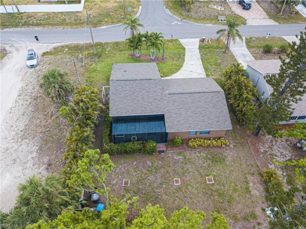 1913 15th Pl, Cape Coral, Florida 33990, image 1