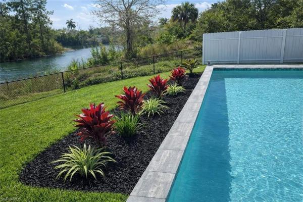 Cape Coral, 1316 33rd St, Cape Coral, Florida 33909, image 1