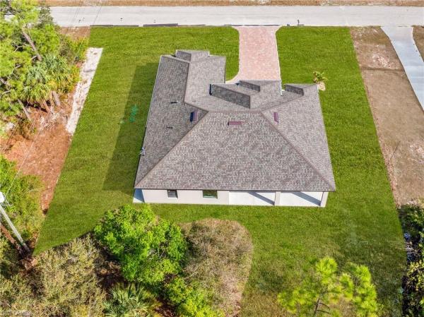 Lehigh Acres, 2704 15th St, Lehigh Acres, Florida 33972, image 1