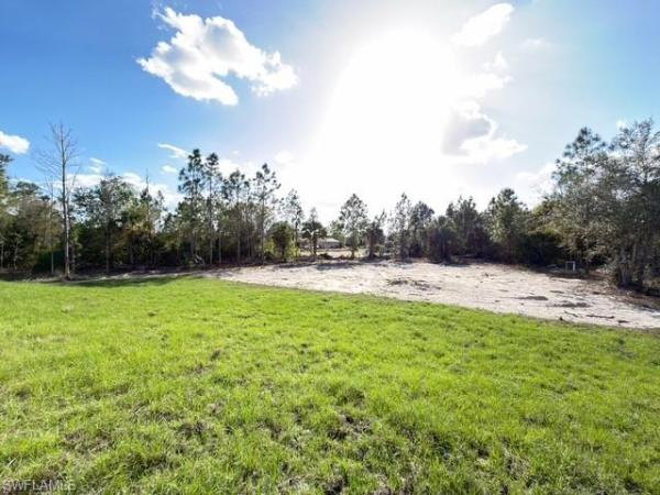 Lehigh Acres, 913 Glenn Ave, Lehigh Acres, Florida 33972, image 1