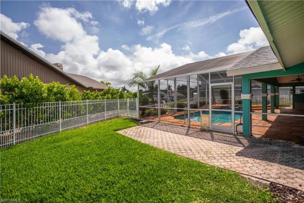 Palaco Grande, 3505 19th Pl, Cape Coral, Florida 33904, image 1