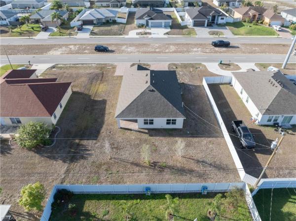 Cape Coral Residential, 429 W Tropicana Pkwy, Cape Coral, Florida 33993, image 3
