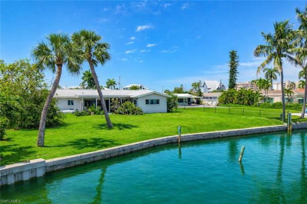 Laguna Shores, 7861 Buccaneer Dr, Fort Myers Beach, Florida 33931, image 3