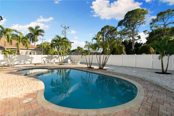 Marco Beach, 317 3rd Ave, Marco Island, Florida 34145, image 2