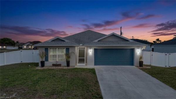 Cape Coral Residential, 1351 13th Pl, Cape Coral, Florida 33993, image 2
