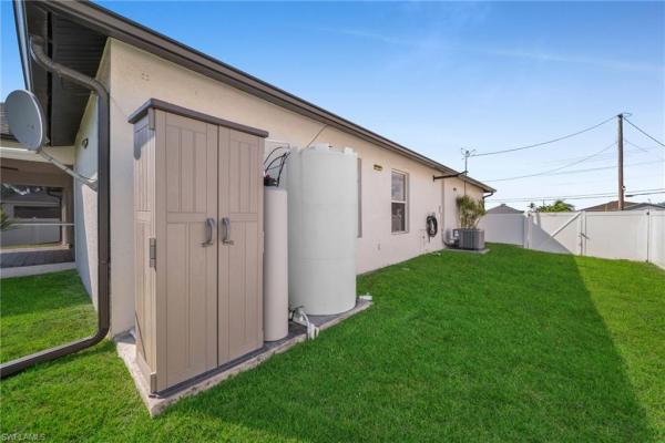 Cape Coral Residential, 2614 W Embers Pkwy, Cape Coral, Florida 33993, image 2