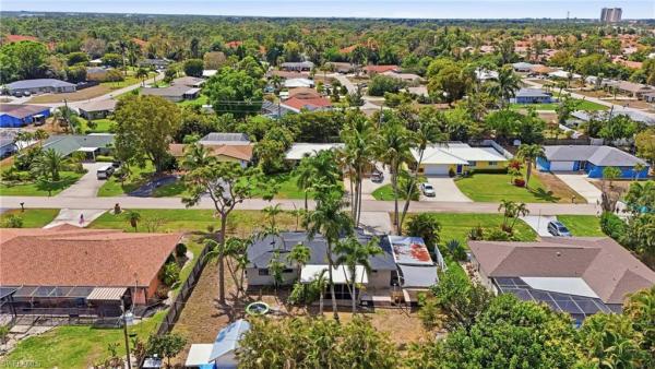 Fort Myers Villas, 2337 Jasper Ave, Fort Myers, Florida 33907, image 2
