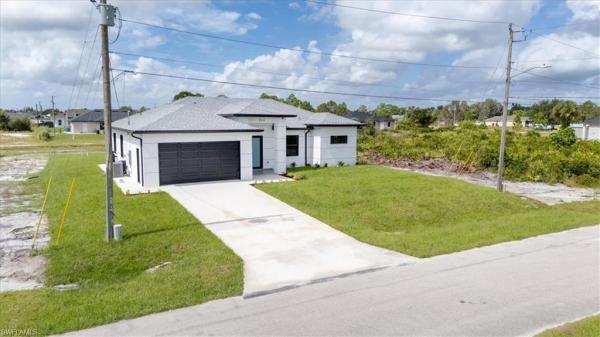 Lehigh Acres, 344 Parkman Ave, Lehigh Acres, Florida 33974, image 1