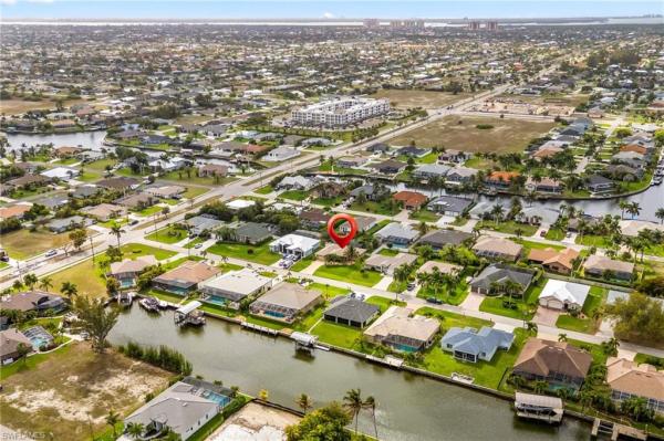 Cape Coral Residential, 2114 40th St, Cape Coral, Florida 33914, image 2