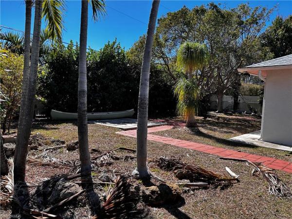 Cape Coral, 310 29th Ter, Cape Coral, Florida 33904, image 1