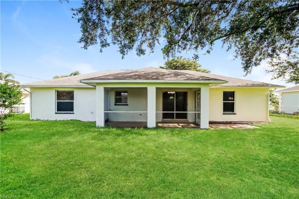 Cape Coral Residential, 160 27th Ter, Cape Coral, Florida 33904, image 2
