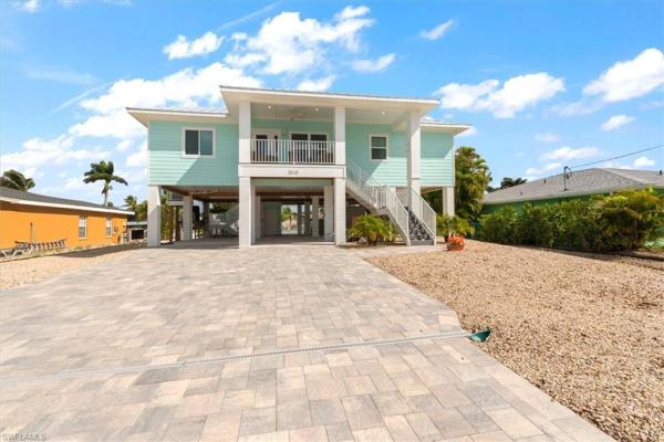 Holiday Heights, 5545 Avenida Pescadora, Fort Myers Beach, Florida 33931, image 1